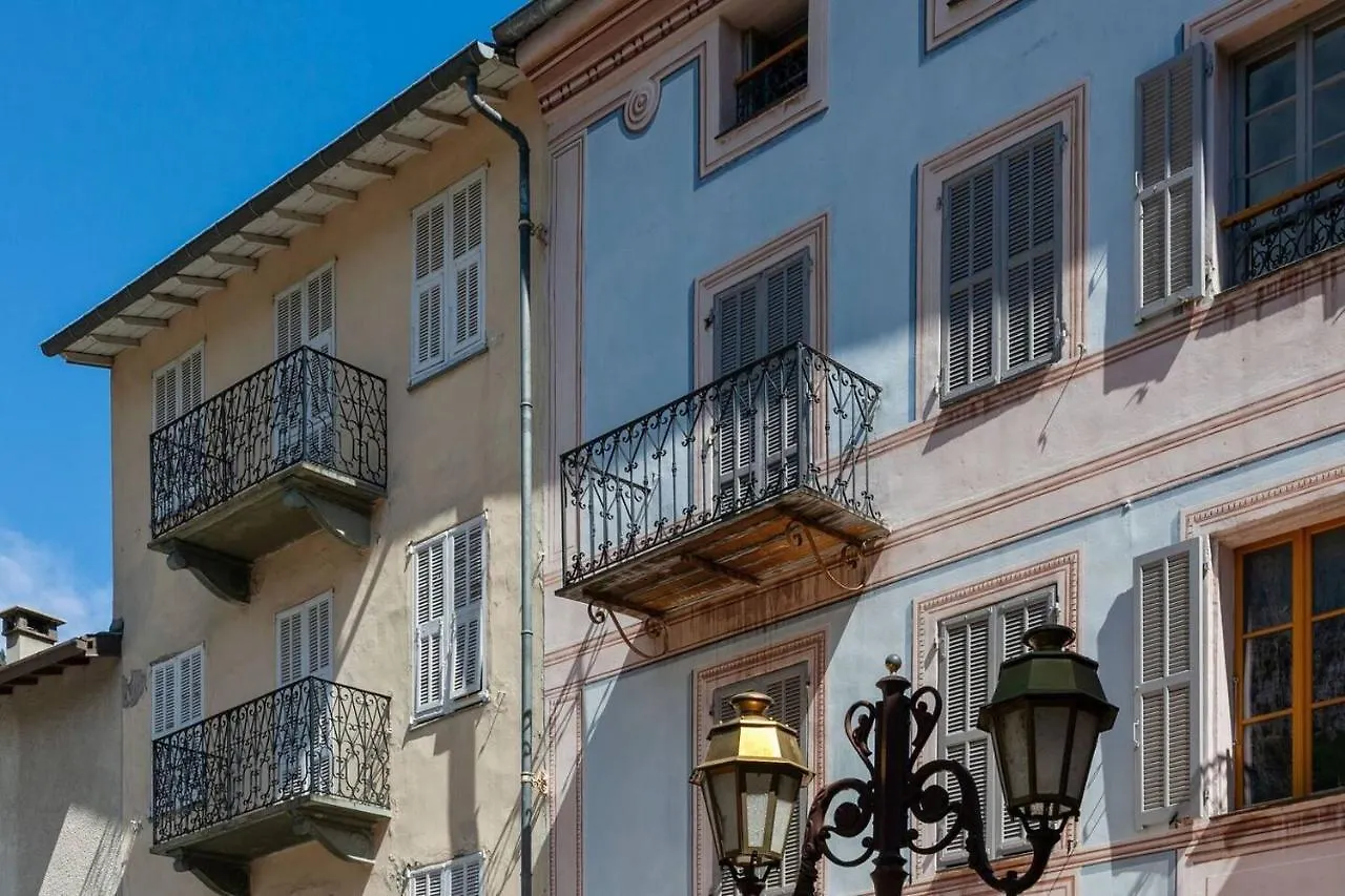 Sunny 1-Bed Apartment In Lovely Mountain Village La Brigue France