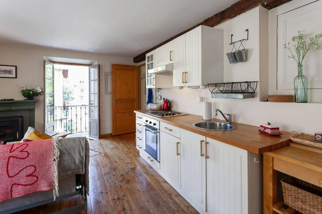 Sunny 1-Bed Apartment In Lovely Mountain Village La Brigue