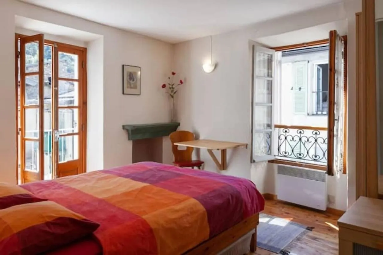 Sunny 1-Bed Apartment In Lovely Mountain Village La Brigue France