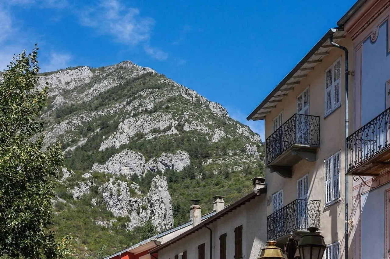 Sunny 1-Bed Apartment In Lovely Mountain Village La Brigue